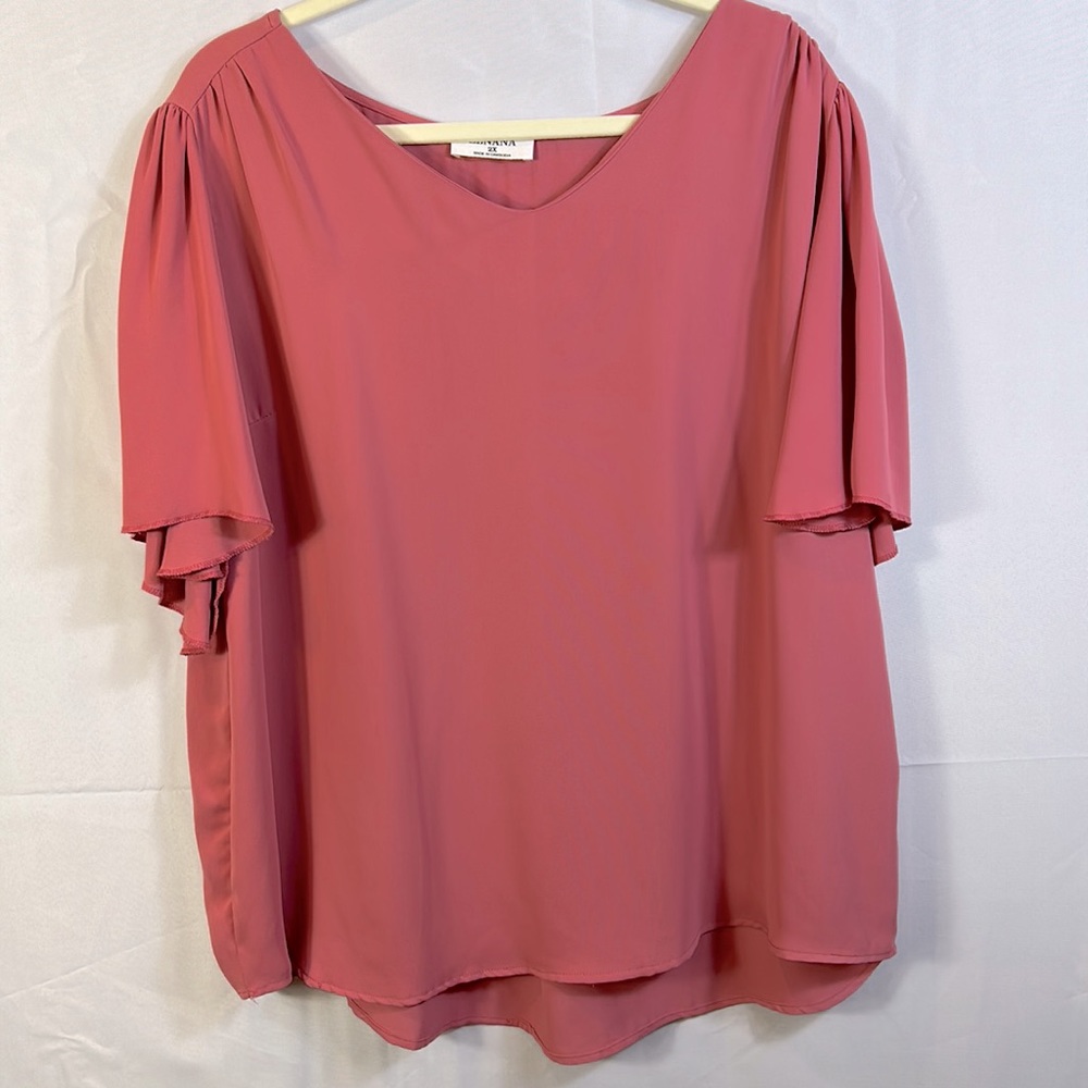 Zenana Coral Short Sleeve Blouse Size 2X Sheer. Like New